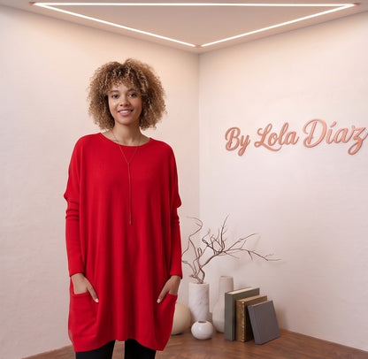 jersey oversize de punto para mujer con bolsillos laterales y cuello redondo en cuatro colores: rojo, verde oliva, malva pastel y azul lavanda