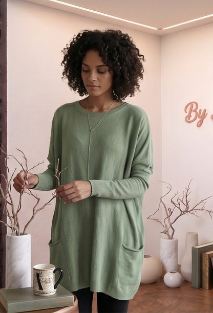 jersey oversize de punto para mujer con bolsillos laterales y cuello redondo en cuatro colores: rojo, verde oliva, malva pastel y azul lavanda