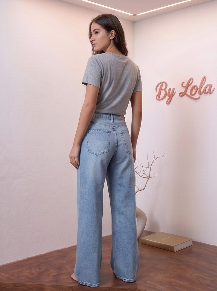 pantalón vaquero wide leg de tiro alto con cierre cruzado asimétrico y pernera ancha recta, mostrado en cuatro colores: negro desgastado, marrón chocolate, verde caqui y azul claro clásico