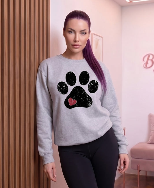 Sudadera de mujer de corte holgado y tejido grueso afelpado con cuello redondo y manga farol, estampada con huella de mascota y corazón desgastado, disponible en 7 colores: blanco, rosa, verde oliva, negro, gris, naranja y café.